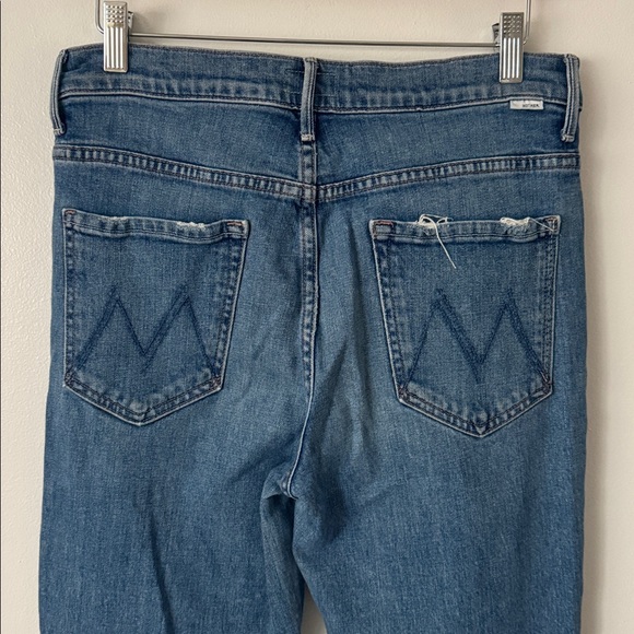 MOTHER 30 Hight Waisted Rascal Ankle Snippet Straight Leg Jeans - Picture 9 of 10